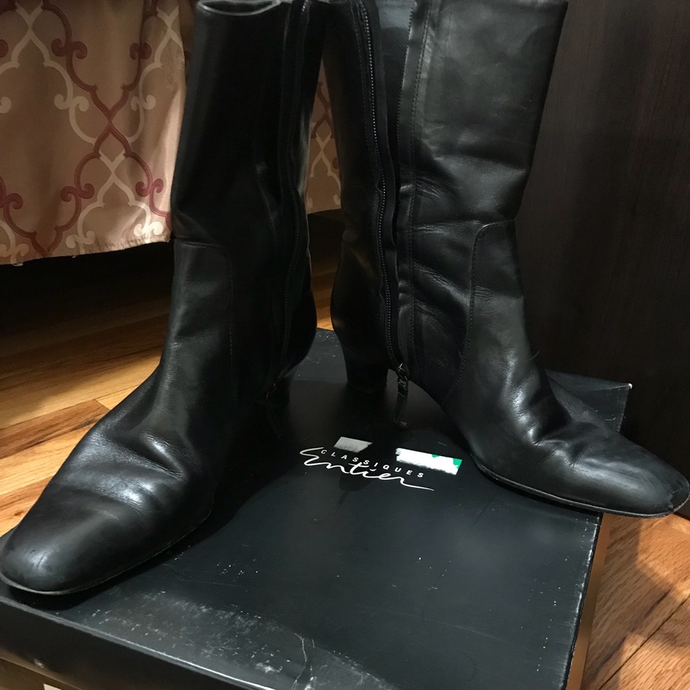 Black leather ankle boots